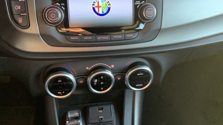 Alfa Romeo Giulietta 1.6 JTDm Distinctive