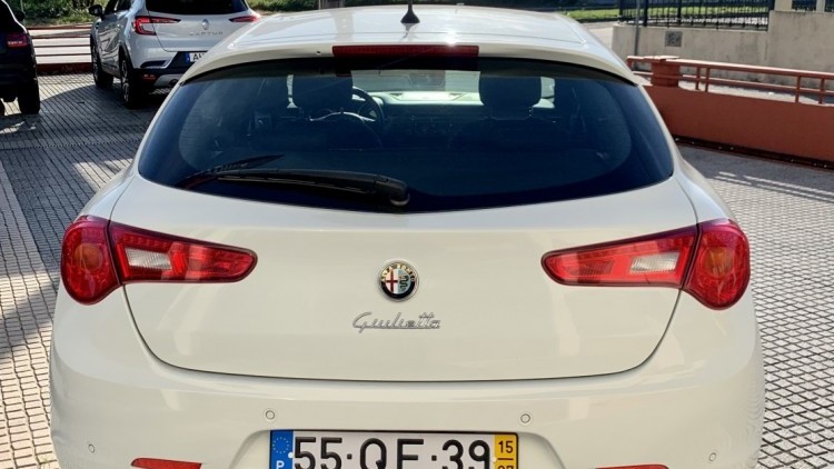 Alfa Romeo Giulietta 1.6 JTDm Distinctive