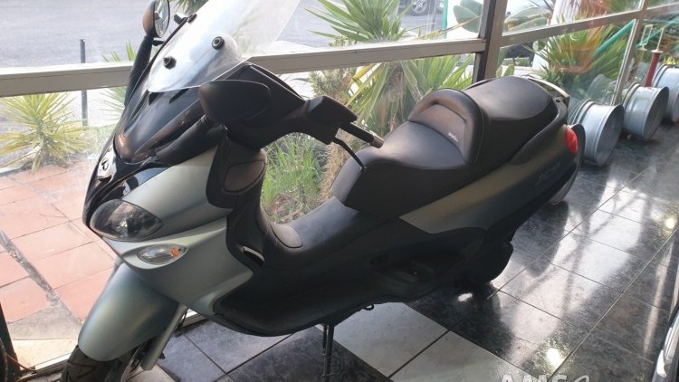 Piaggio X9 SL