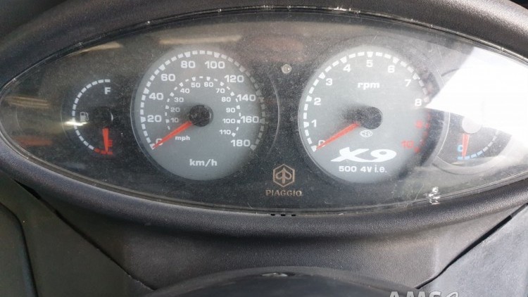 Piaggio X9 SL