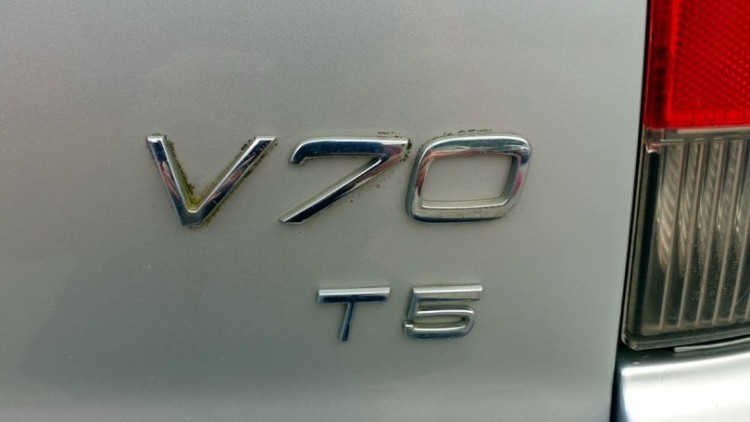 Volvo V70 T5