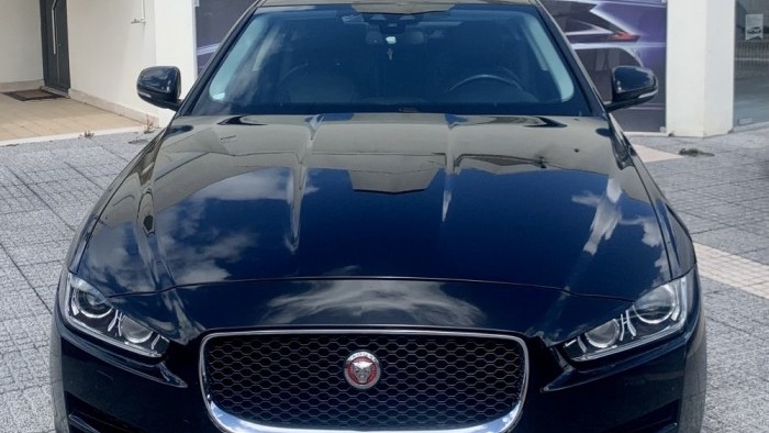 Jaguar Xe 2.0 D Prestige Aut.