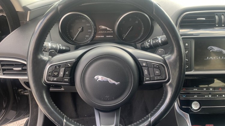 Jaguar Xe 2.0 D Prestige Aut.