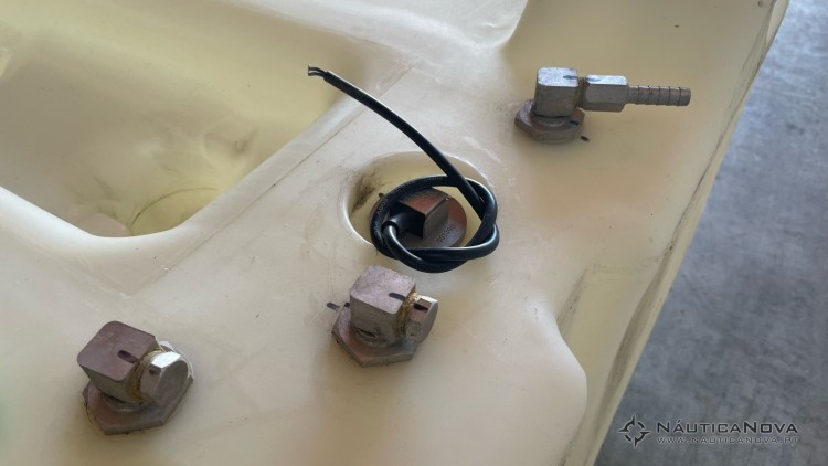 Dep&oacute;sito de Combust&iacute;vel Fixo &ndash; 280Lt