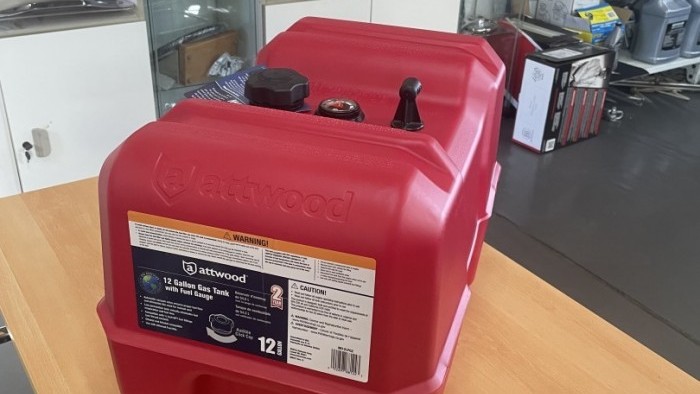 Deposito de Combustivel 45Lt ATTWOOD