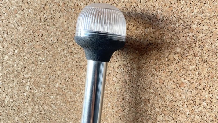 Luz Todo o Horizonte Branca - Attwood