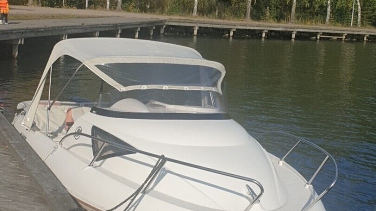 Bimini - Quicksilver 510 Cruiser