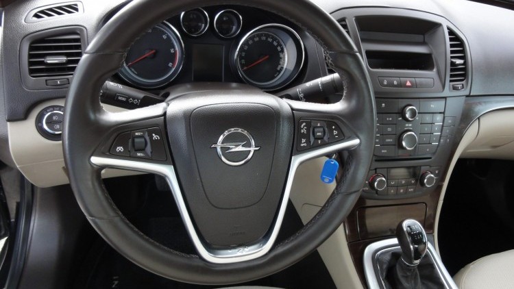 Opel Insignia 2.0 CDTi