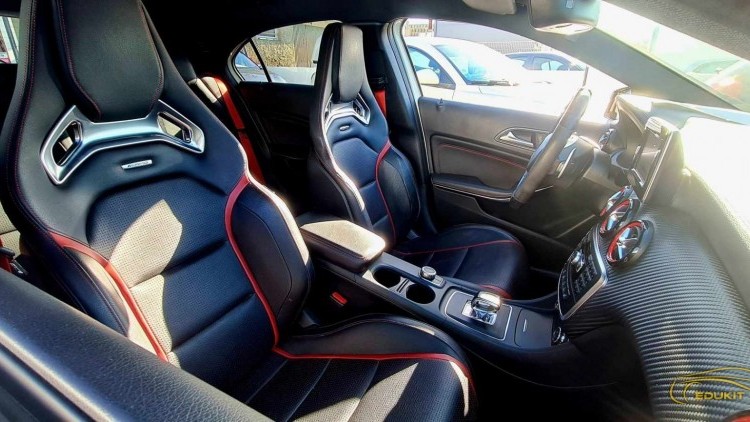 Mercedes-Benz Classe A 45 AMG 4 MATIC 360 CV