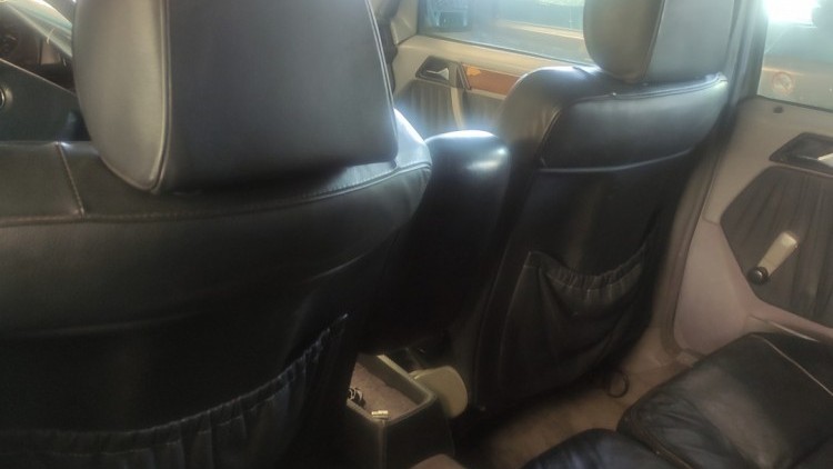 Mercedes-Benz 300 TD TURBO