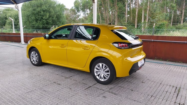 Peugeot 208 1.2 PureTech Active Pack