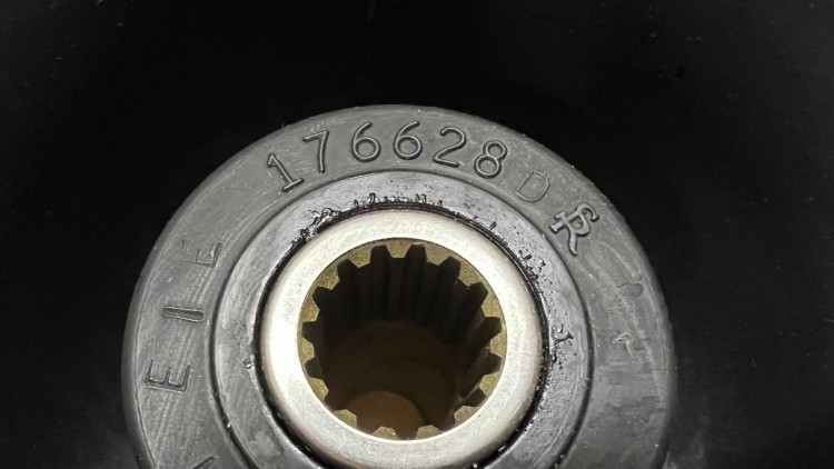 H&eacute;lice Evinrude / Johnson / OMC Viper 176628 Stainless Steel Boat Propeller