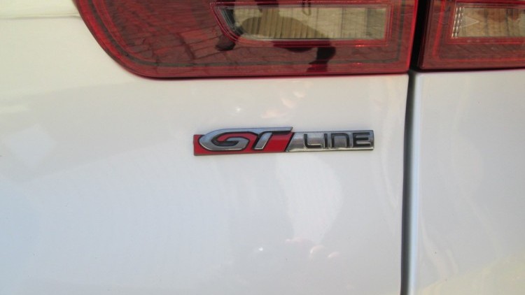 Peugeot 2008 1.6 BlueHDI " GT LINE "