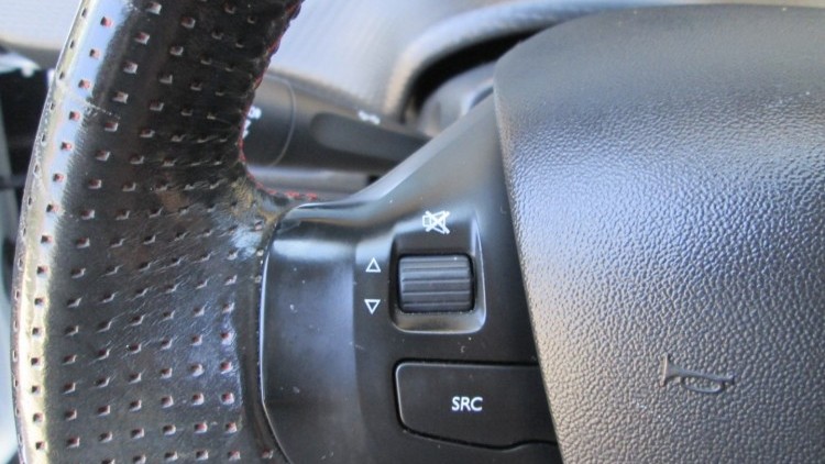 Peugeot 2008 1.6 BlueHDI " GT LINE "