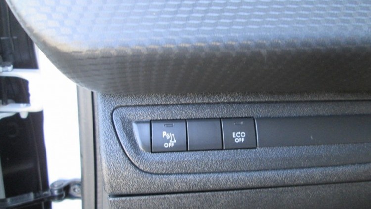 Peugeot 2008 1.6 BlueHDI " GT LINE "