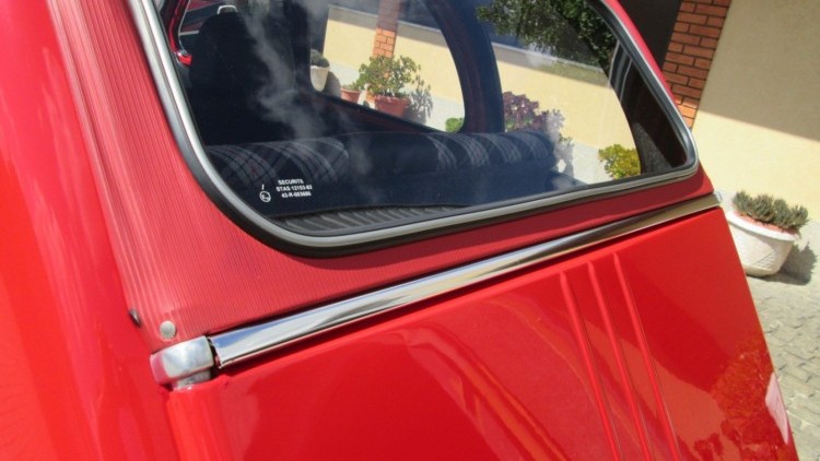 Citro&euml;n 2CV 6 Club