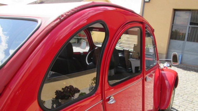 Citro&euml;n 2CV 6 Club