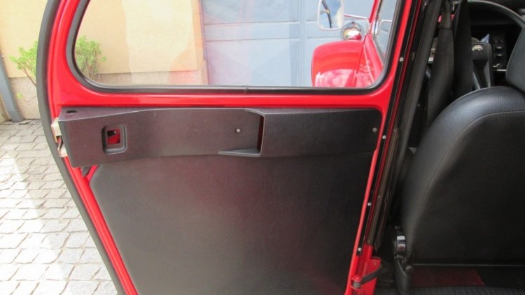 Citro&euml;n 2CV 6 Club