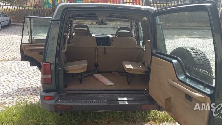 Land Rover Discovery 300 TDI 7 Lug