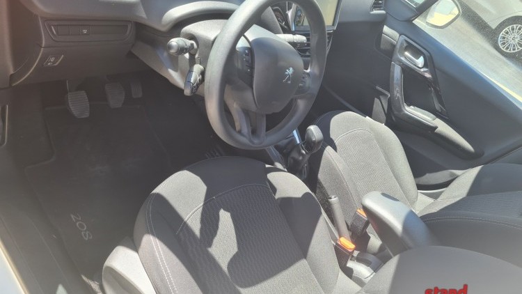 Peugeot 208 1.6 BlueHdi