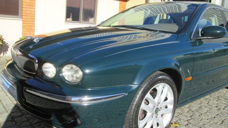 Jaguar X-Type 2.0 V6