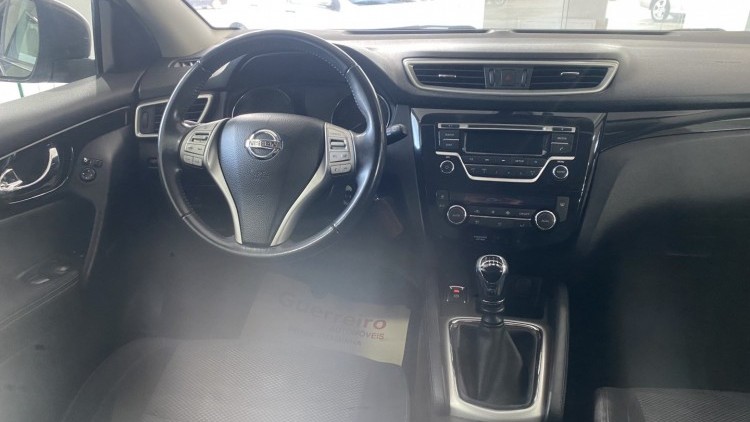 Nissan Qashqai 1.5 dCI "Acenta" (100 MIL KMs)