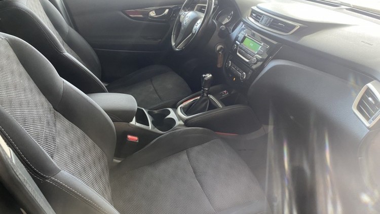 Nissan Qashqai 1.5 dCI "Acenta" (100 MIL KMs)
