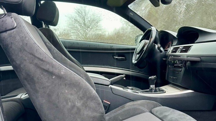 BMW S&eacute;rie 3 - 320 E92 PACK M