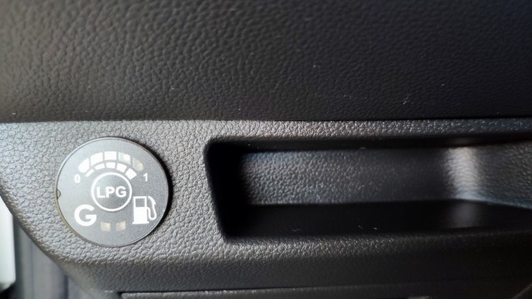 Renault Clio V 1.0 TCE INTENS BI-FUEL