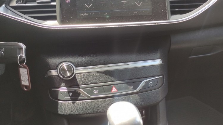 Peugeot 308 SW 1500 HDI 130cv