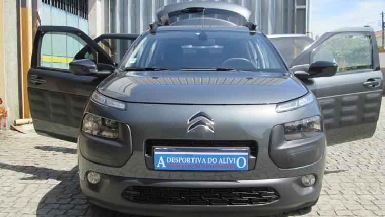 Citro&euml;n C4 Cactus 1.6 BlueHdi FEEL
