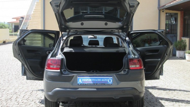 Citro&euml;n C4 Cactus 1.6 BlueHdi FEEL