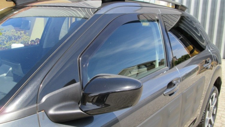 Citro&euml;n C4 Cactus 1.6 BlueHdi FEEL