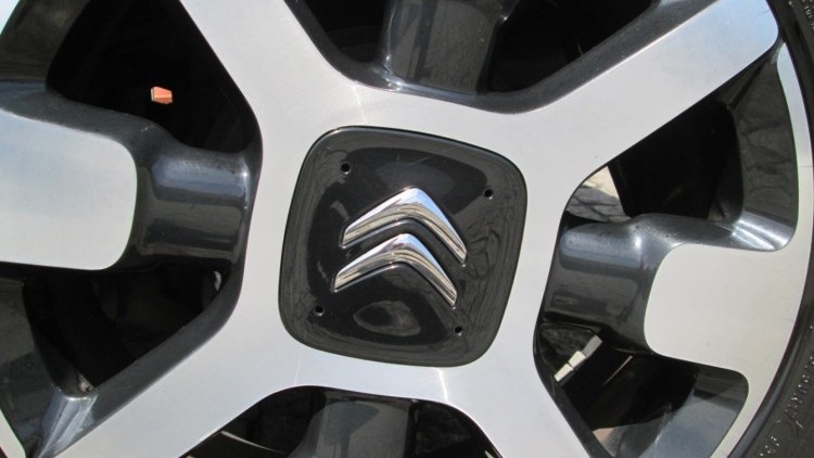 Citro&euml;n C4 Cactus 1.6 BlueHdi FEEL