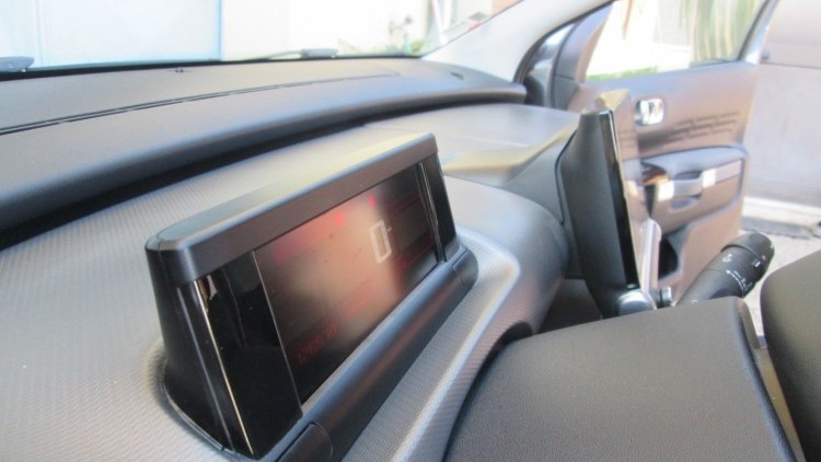 Citro&euml;n C4 Cactus 1.6 BlueHdi FEEL