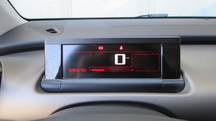 Citro&euml;n C4 Cactus 1.6 BlueHdi FEEL