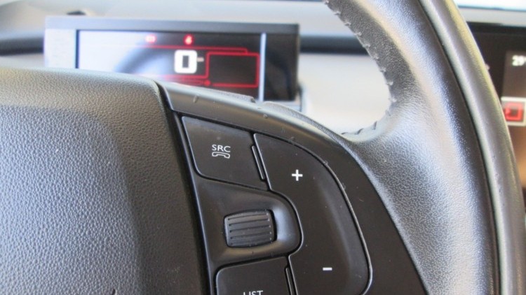 Citro&euml;n C4 Cactus 1.6 BlueHdi FEEL