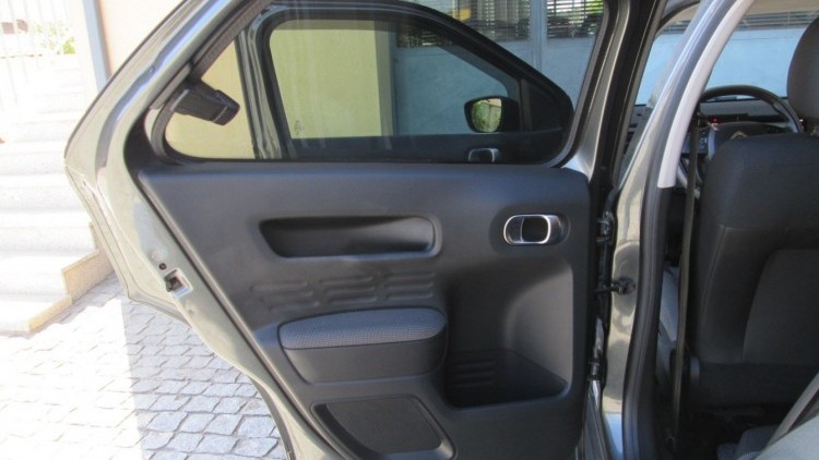 Citro&euml;n C4 Cactus 1.6 BlueHdi FEEL