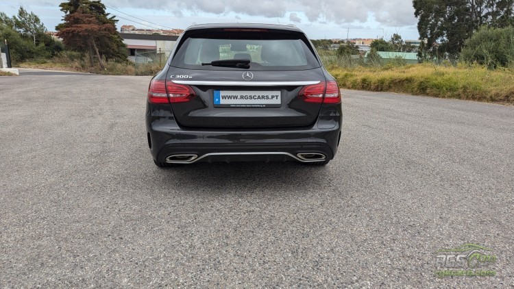 Mercedes-Benz Classe C 30 AMG LINE C300