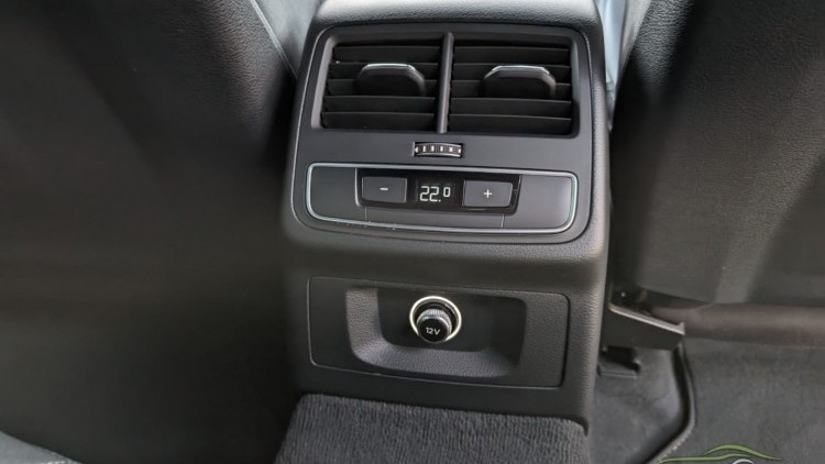 Audi A4 Avant 40 S,line