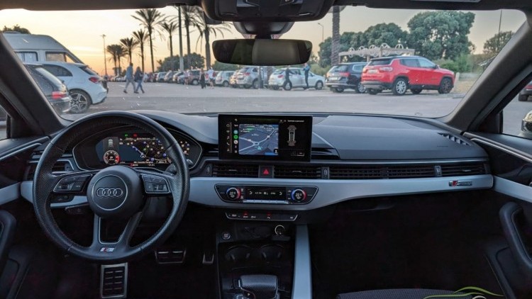 Audi A4 Avant 40 S,line