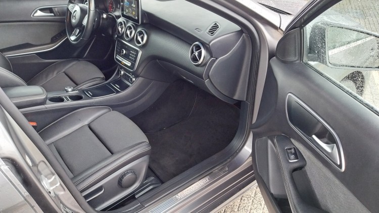 Mercedes-Benz Classe A 180 Urban