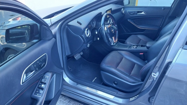 Mercedes-Benz Classe A 180 Amg Line