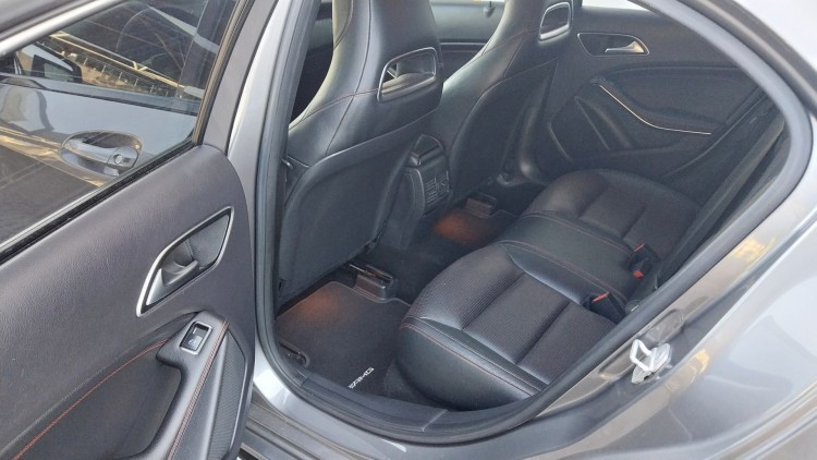 Mercedes-Benz Classe A 180 Amg Line