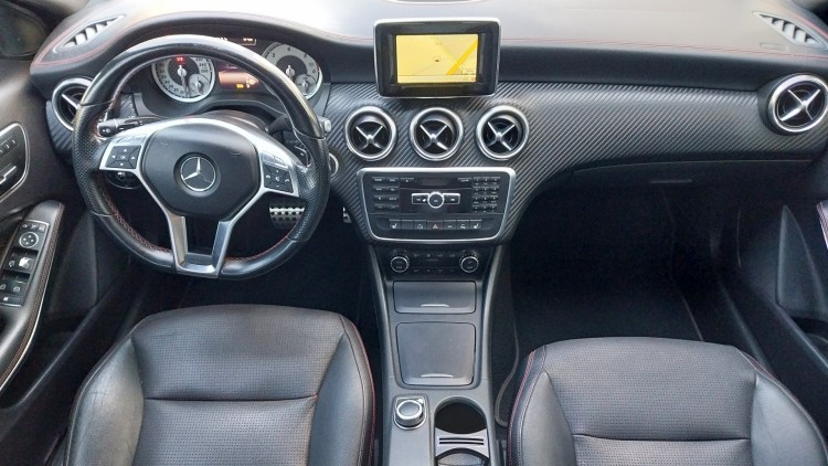 Mercedes-Benz Classe A 180 Amg Line