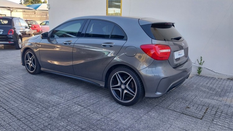 Mercedes-Benz Classe A 180 Amg Line