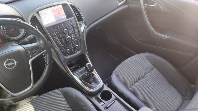 Opel Astra Sports Tourer Cosmo