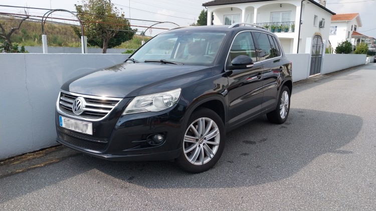 Volkswagen Tiguan Sport 4Emotion