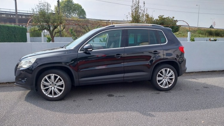 Volkswagen Tiguan Sport 4Emotion