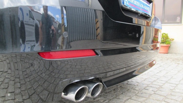 BMW S&eacute;rie 5 - 520 D LUXURY Auto